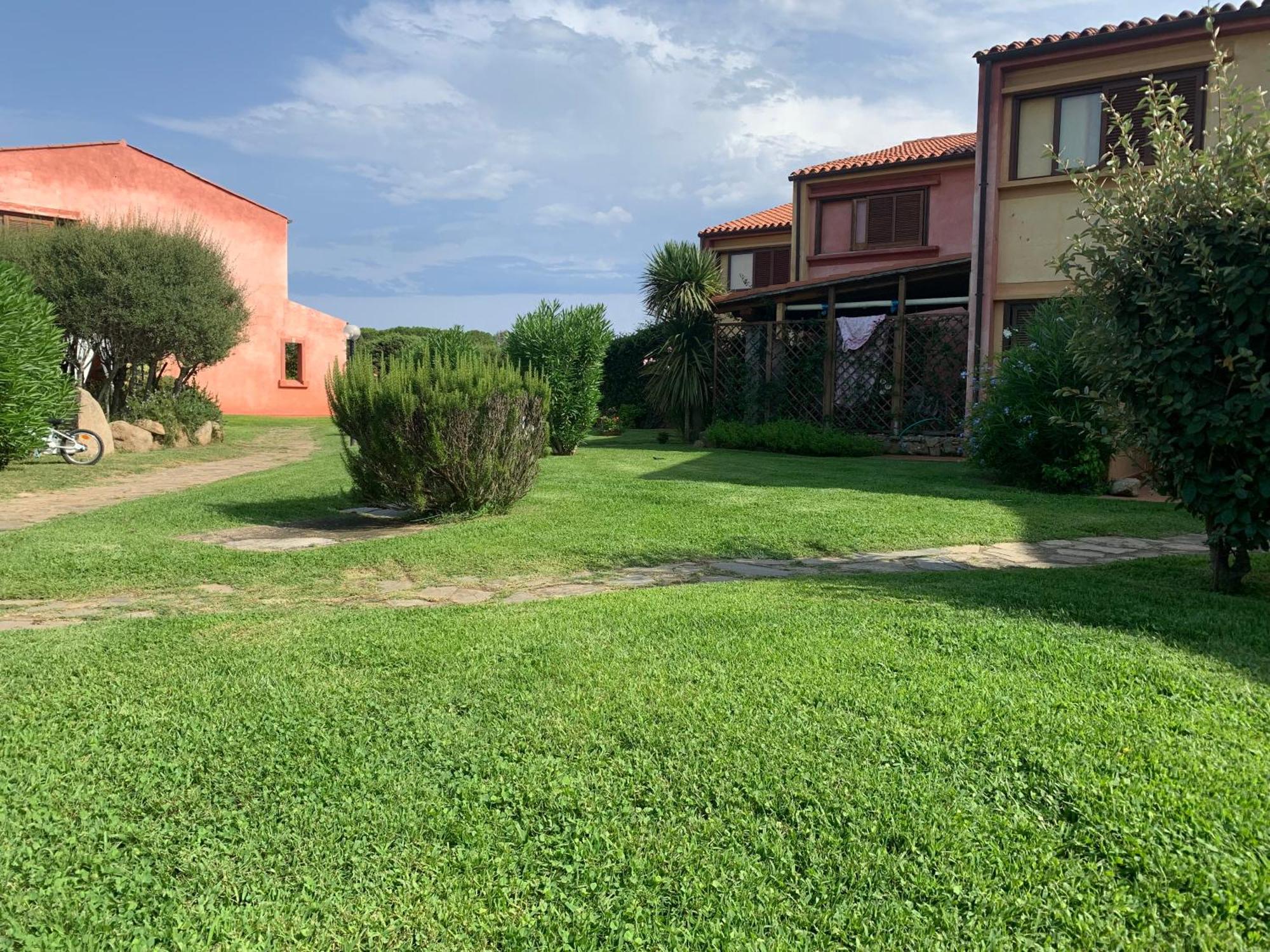 Casa Smeralda: Con Giardino E Vicino Al Mare Punta Molara Eksteriør bilde